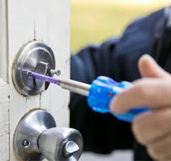 City Locksmith Store North Las Vegas, NV 702-508-2605 - 12-Changing-Locks